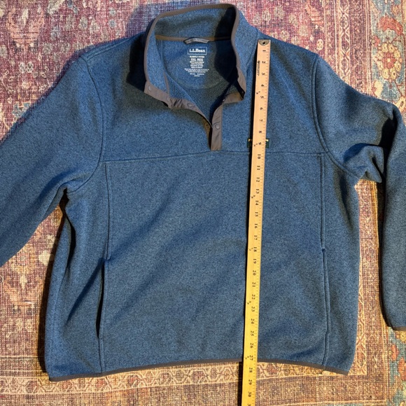 LL Bean Men’s XXL Blue Slightly Fitted Fleece Pullover with snaps - Picture 2 of 9